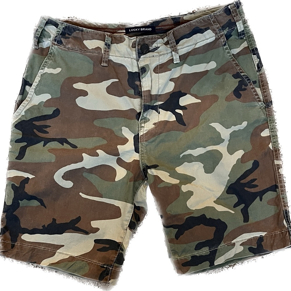 LUCKY 🍀 BRAND Camouflage bermuda shorts with zipper fly inseam 9”